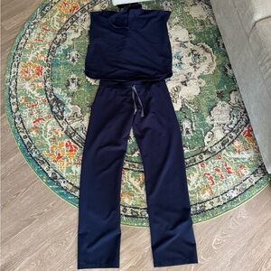 Figs scrubs small top medium/ tall bottoms Navy set